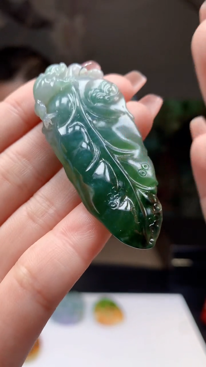 【闪购商品】定制翡翠未镶嵌1044ry-毛货挂件17