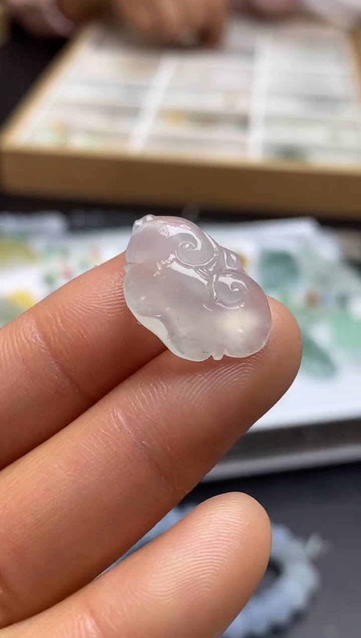 【闪购商品】定制翡翠未镶嵌翡翠毛货~