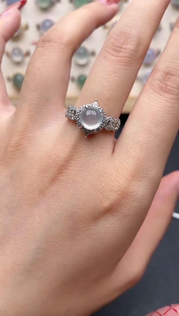 【闪购商品】翡翠戒指银S925镶嵌一物一证一礼盒