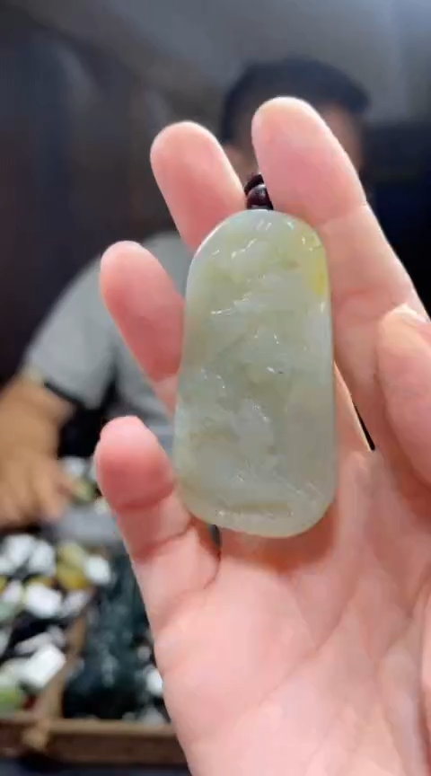 和田玉未镶嵌颈饰·