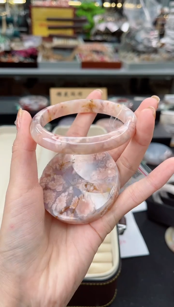 【闪购商品】石英质玉手镯未镶嵌60圈口（赠品镯心）6507571