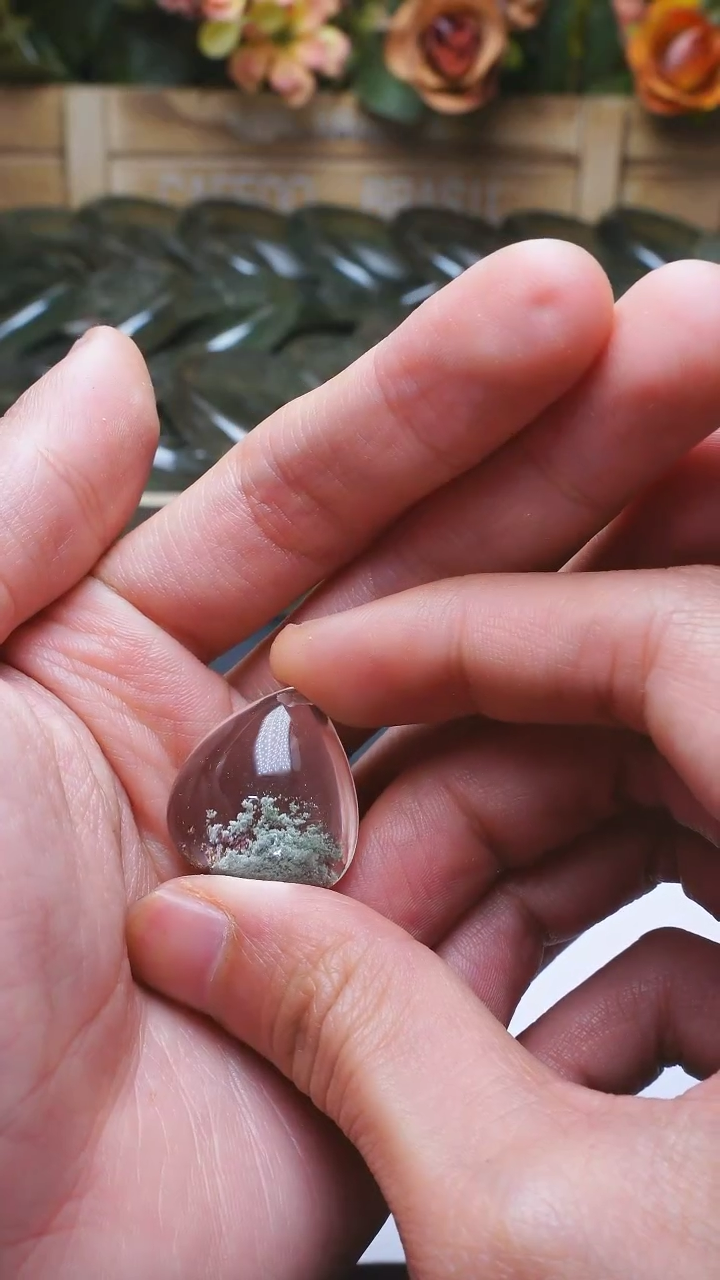 【闪购商品】水晶L023绿幽灵吊坠未镶嵌多样性