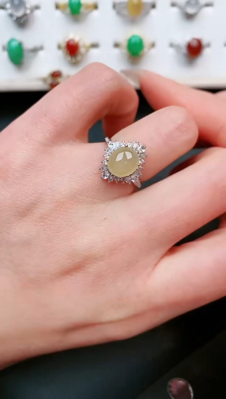 【闪购商品】翡翠戒指银S925镶嵌.....