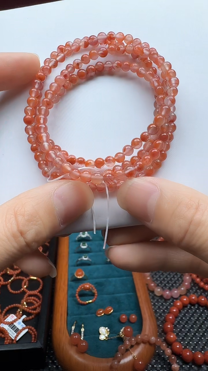 【闪购商品】南红玛瑙手串未镶嵌南红冰飘多圈手串