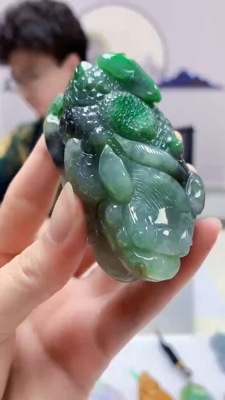 【闪购商品】定制翡翠未镶嵌4688zm-毛货挂件10金蟾