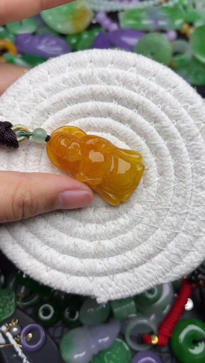 颈饰未镶嵌翡翠缅甸翡翠吊坠