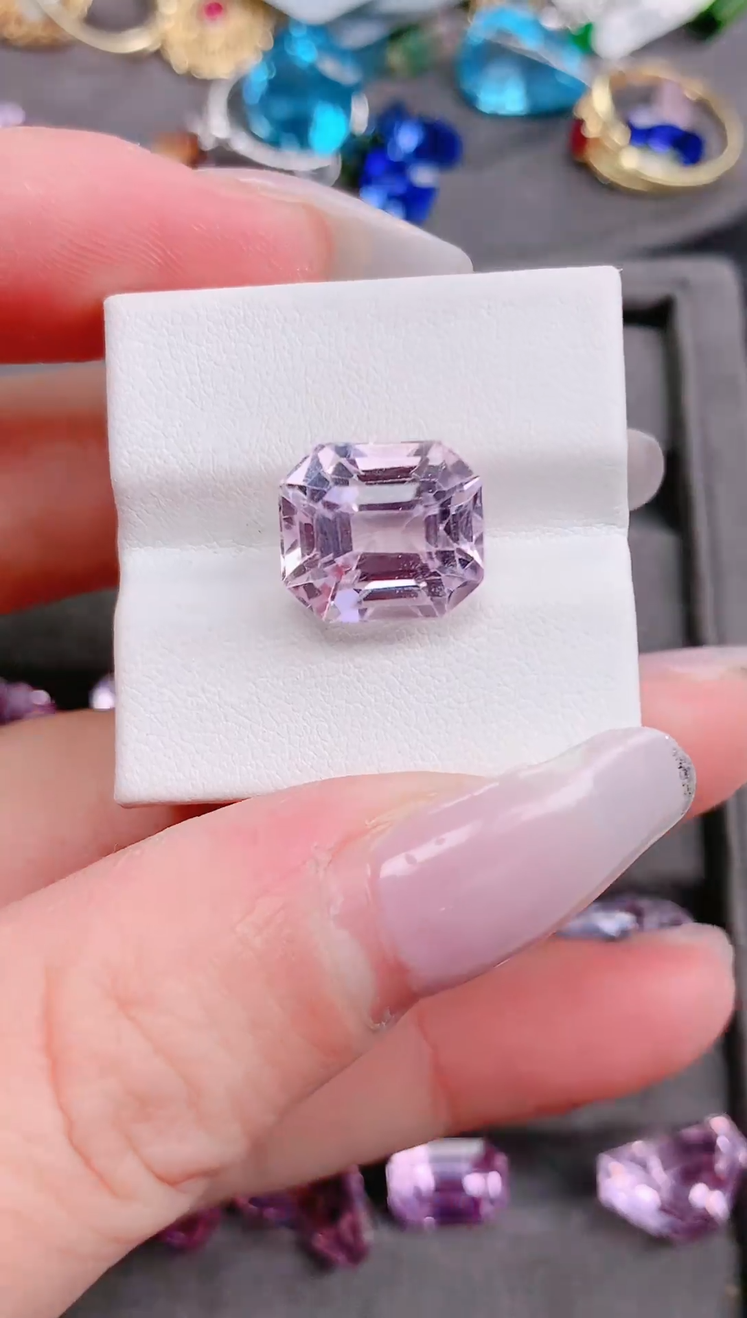 未镶嵌锂辉石裸石9.65ct