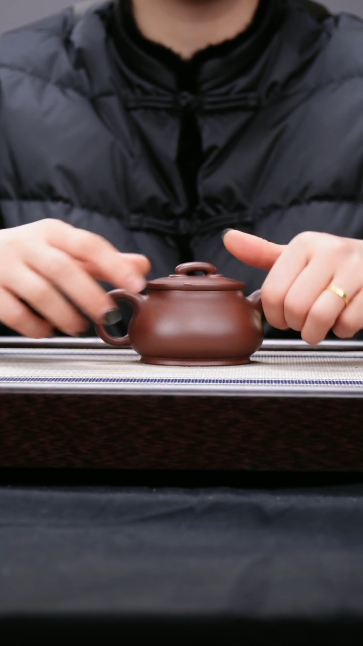 【闪购商品】紫砂茶壶三号井低槽青 儒象 