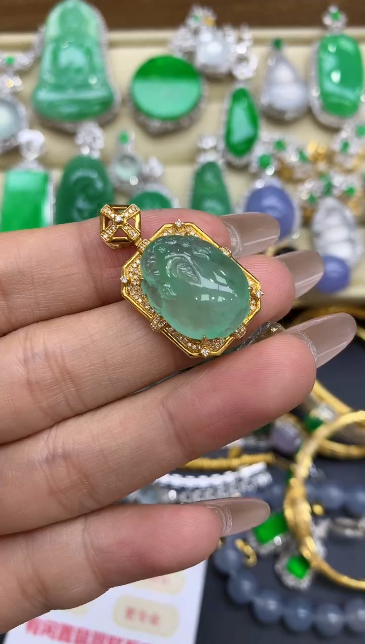 颈饰18K金镶嵌翡翠314-中国好珍宝