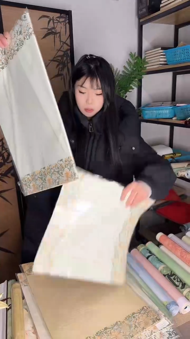珐琅彩笺到手一大一小到手两包