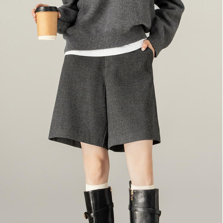 直筒短裤微弹极简大码厚款显瘦秋冬内搭冬季毛呢裤子胖m高腰靴裤