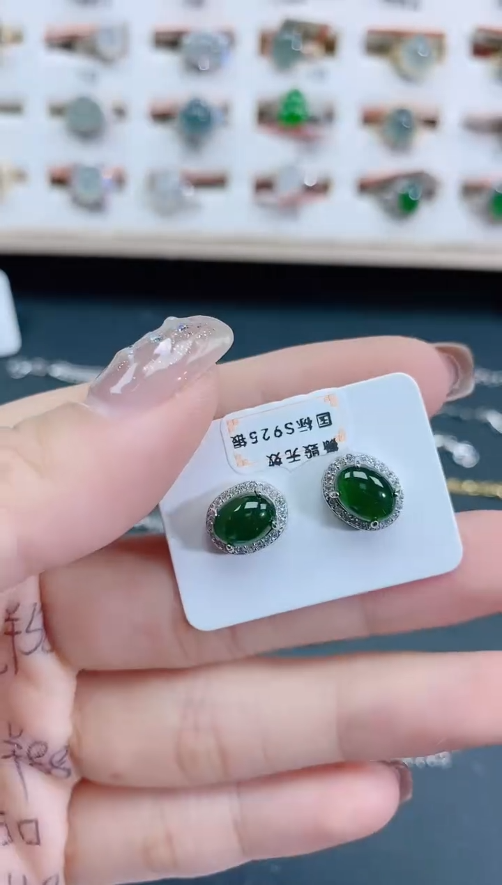 银S925镶嵌翡翠耳饰天然翡翠