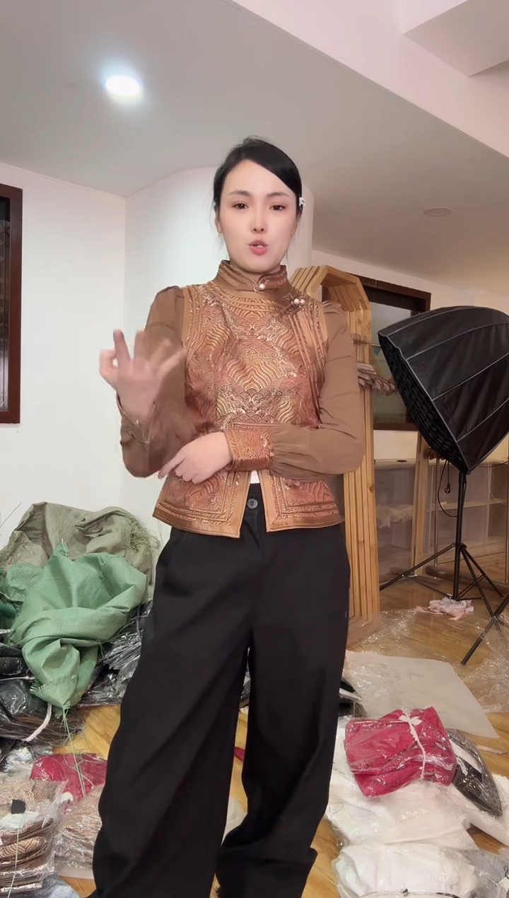 纱袖马甲        XL码      115-125斤