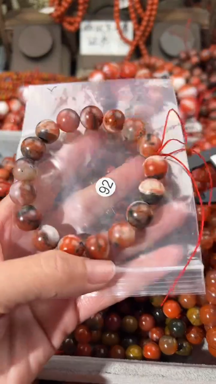 南红玛瑙手串未镶嵌12+