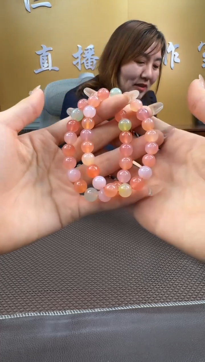 【闪购商品】玛瑙/玉髓手串未镶嵌多样性，发一9