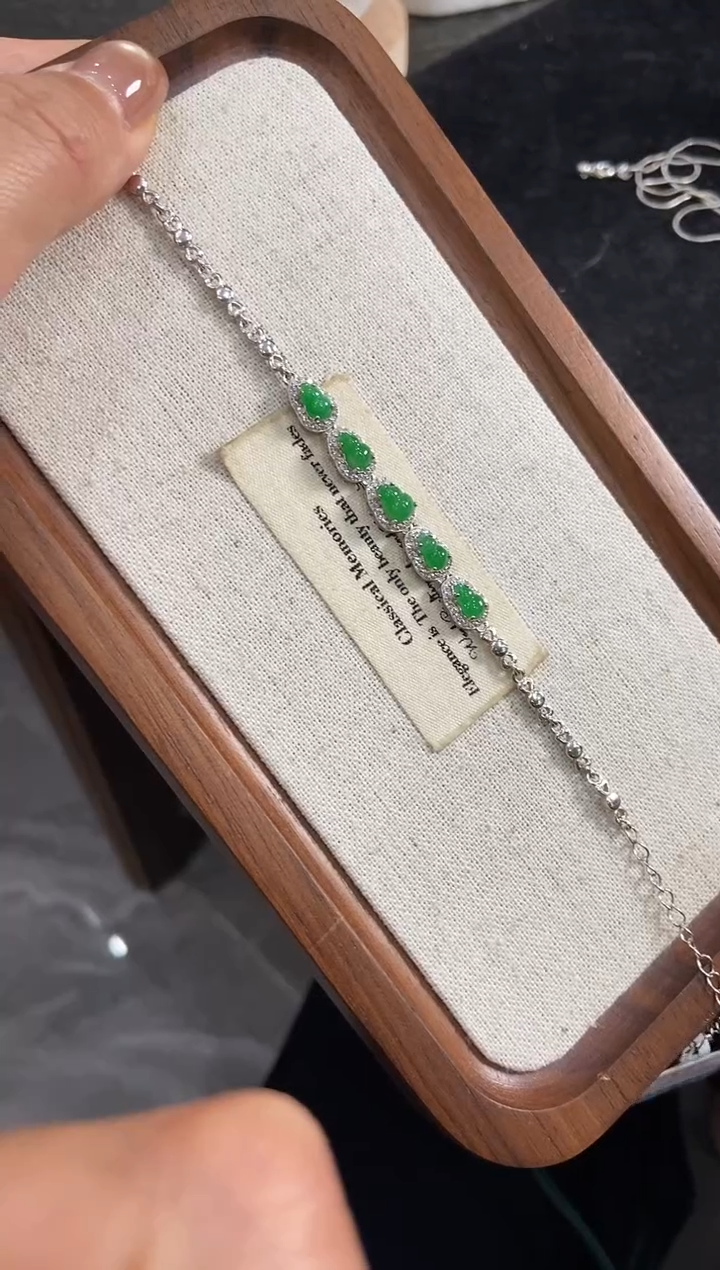 银S925镶嵌挂件翡翠b****4手链