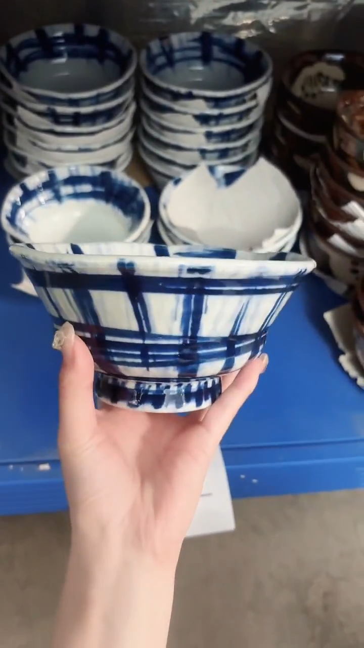 陶瓷濑户烧格纹面碗17cm一个