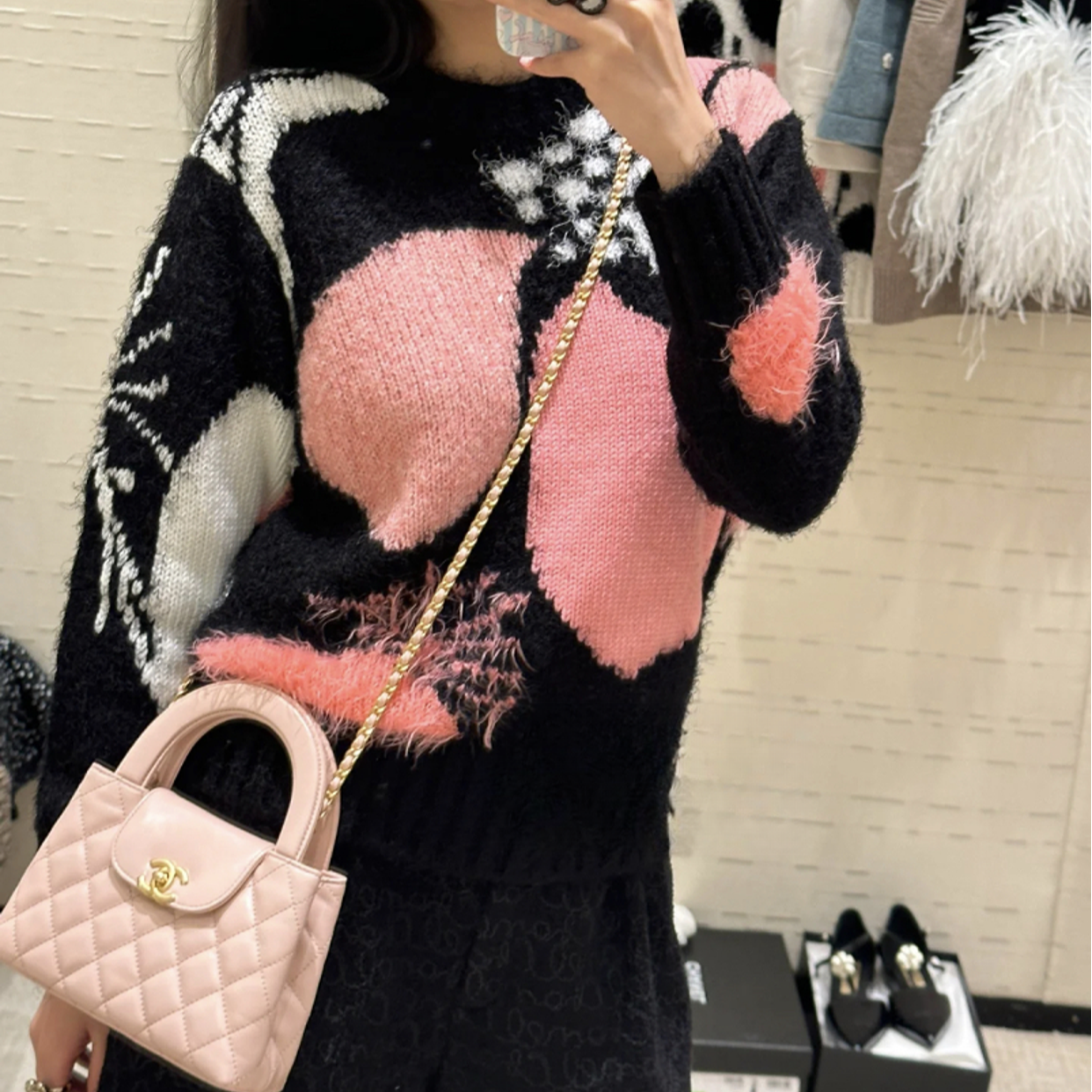 99新 Chanel/香奈儿 23K花朵图案圆领套头长袖毛衣34码