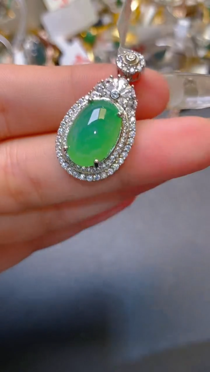 【闪购商品】翡翠耳饰银S925镶嵌天然A货翡翠1