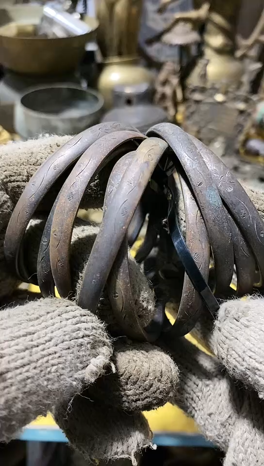 郭*子金属工艺品二手旧货默认瑕疵