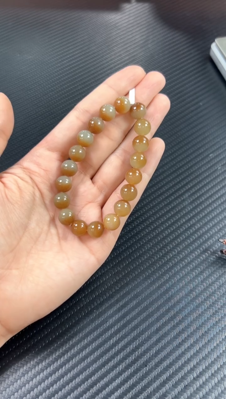 手串未镶嵌和田玉若羌微色差卡10j