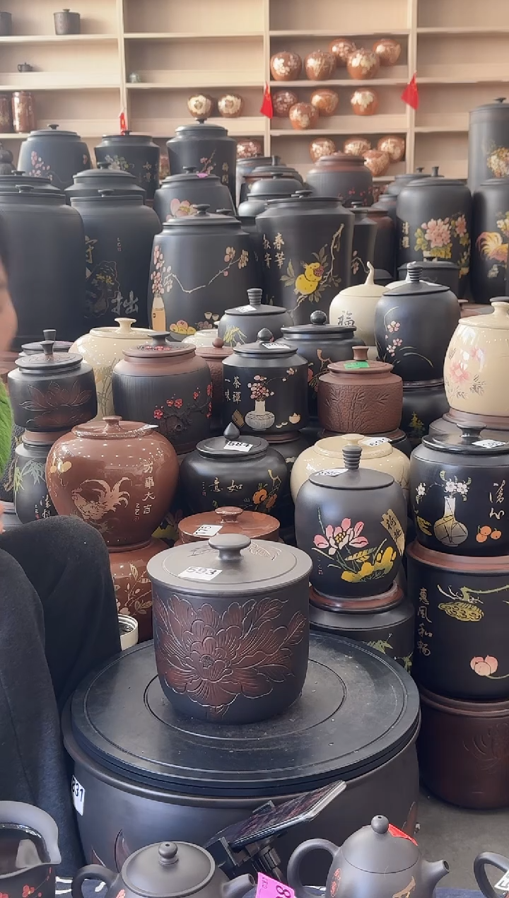 罐瑕疵茶叶罐  小五饼牡丹   593 