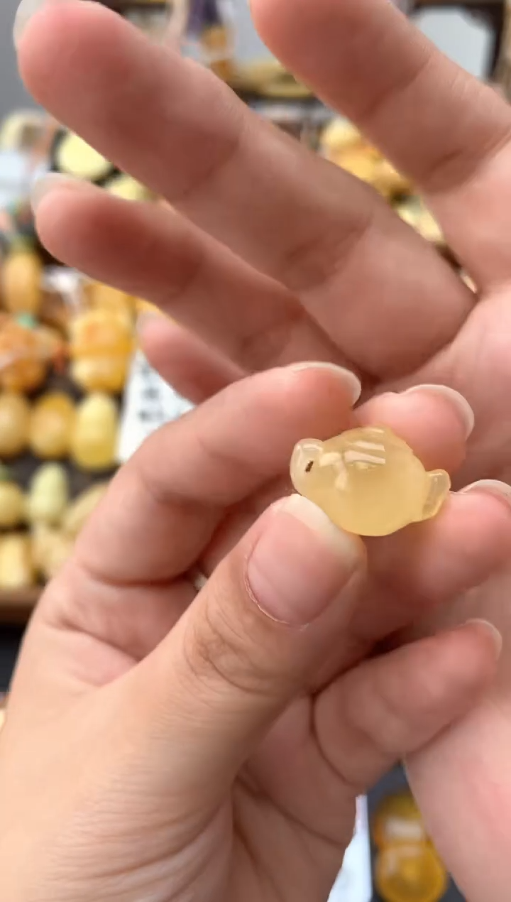 未镶嵌琥珀珠宝奇石034琥珀蜜蜡花粉有纹小坑介意勿拍