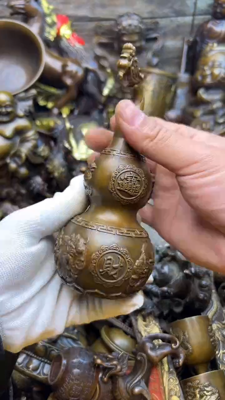 精美铜器，点击下单