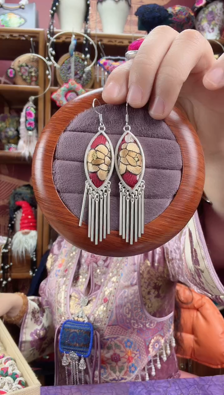 刺绣耳环61甜甜家