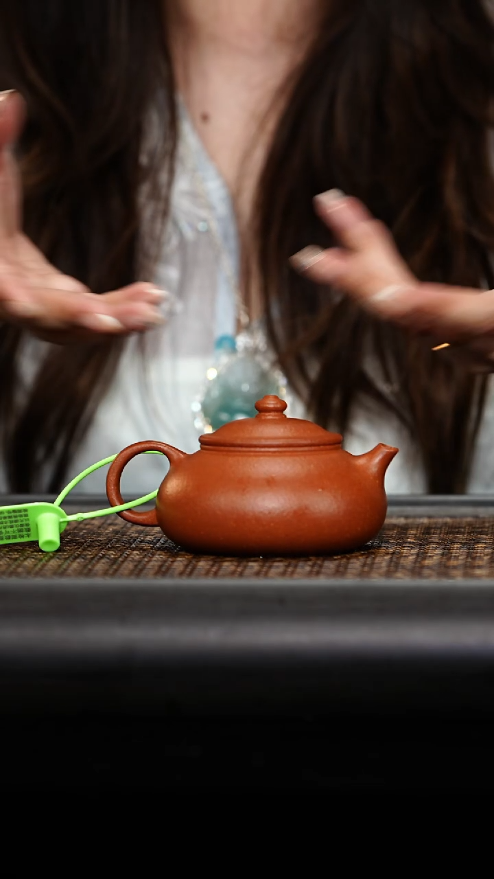 茶壶紫砂寒江（光素）180CC