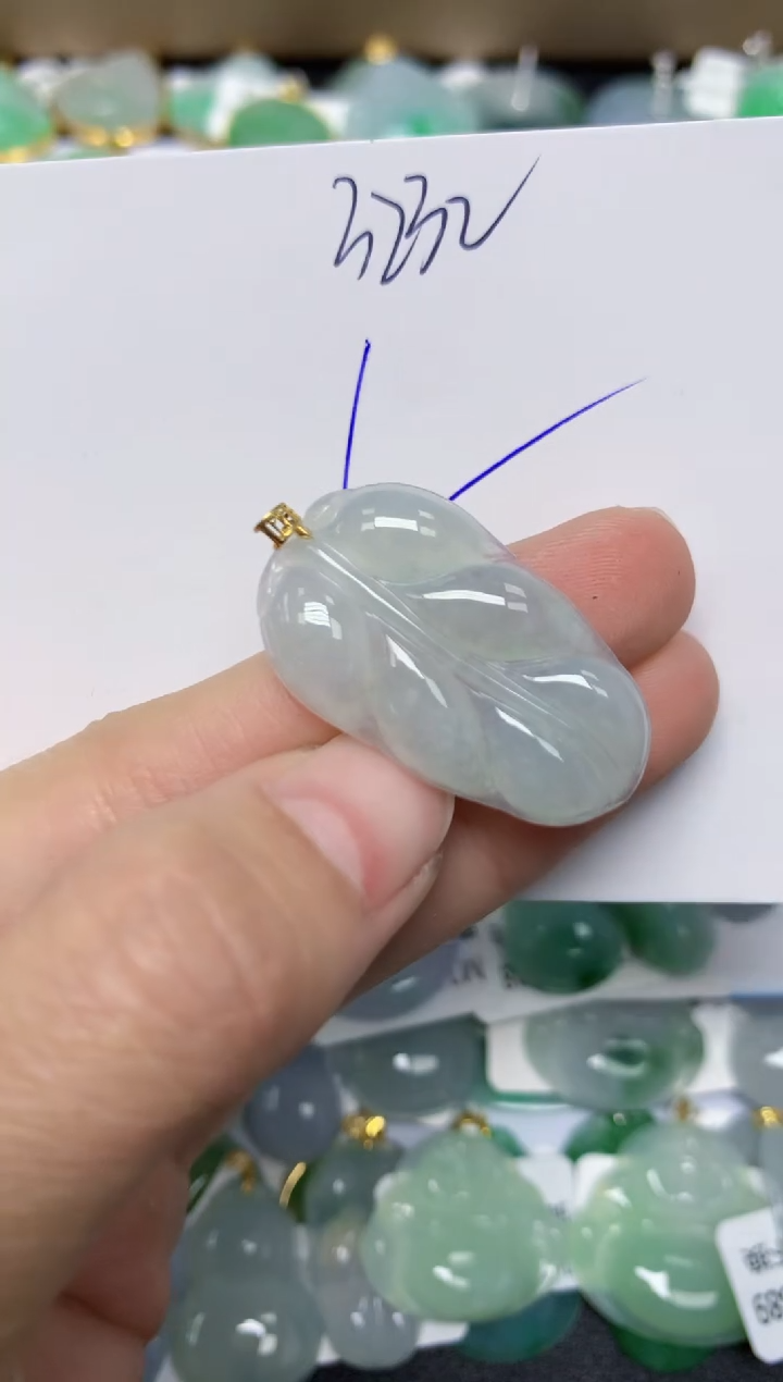 【闪购商品】翡翠颈饰18K金镶嵌 天然翡翠A货