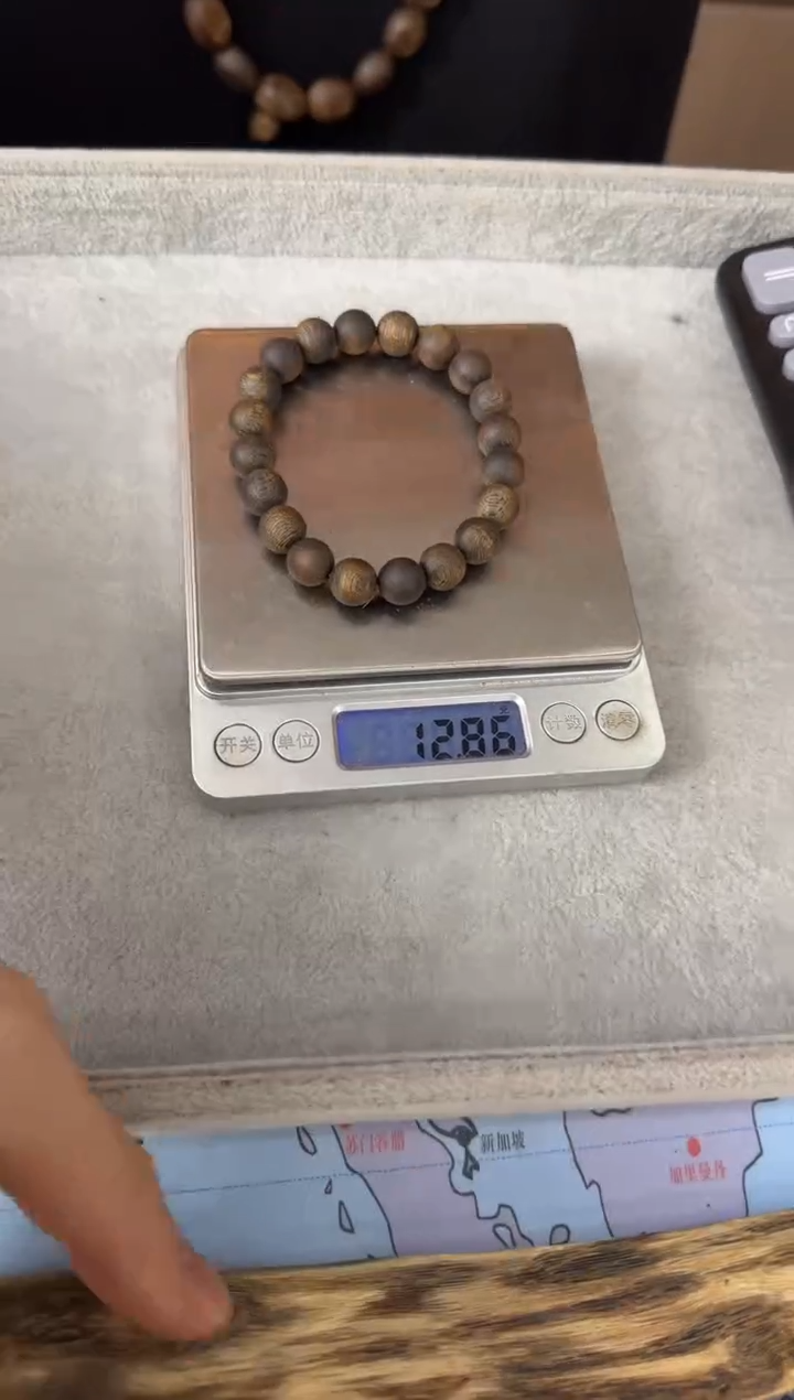 沉香手串沉水10mm圆珠手串