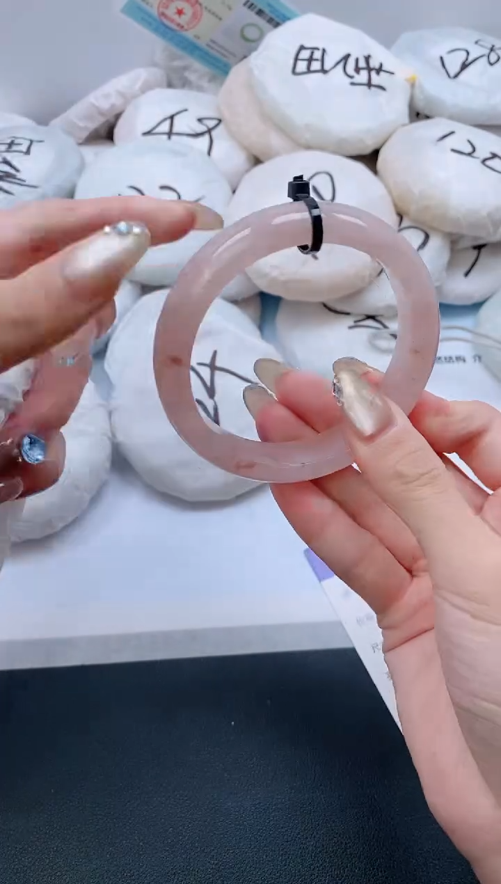 石英质玉手镯未镶嵌25J115-58