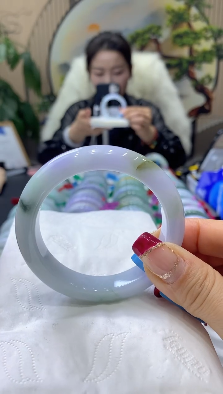 【闪购商品】翡翠手镯未镶嵌99913868