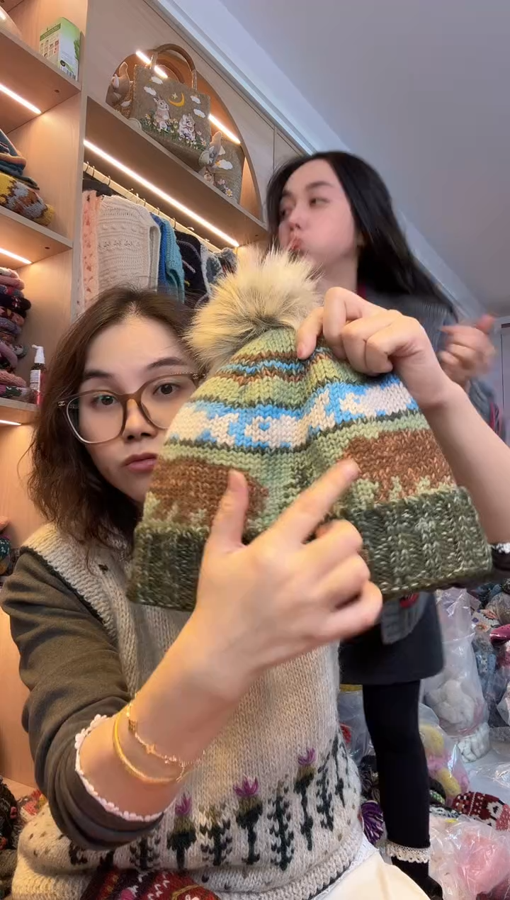 羊毛美利奴小怪兽单球帽