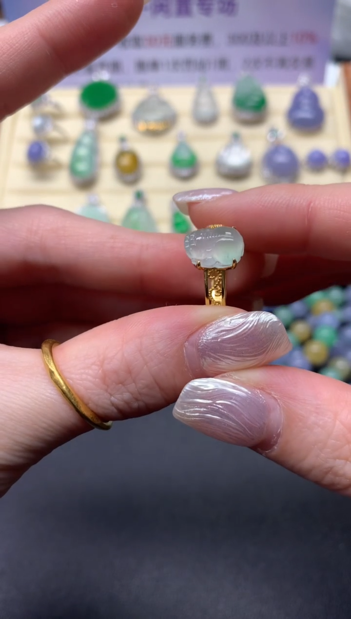 【闪购商品】翡翠戒指18K金镶嵌戒指|2000+200