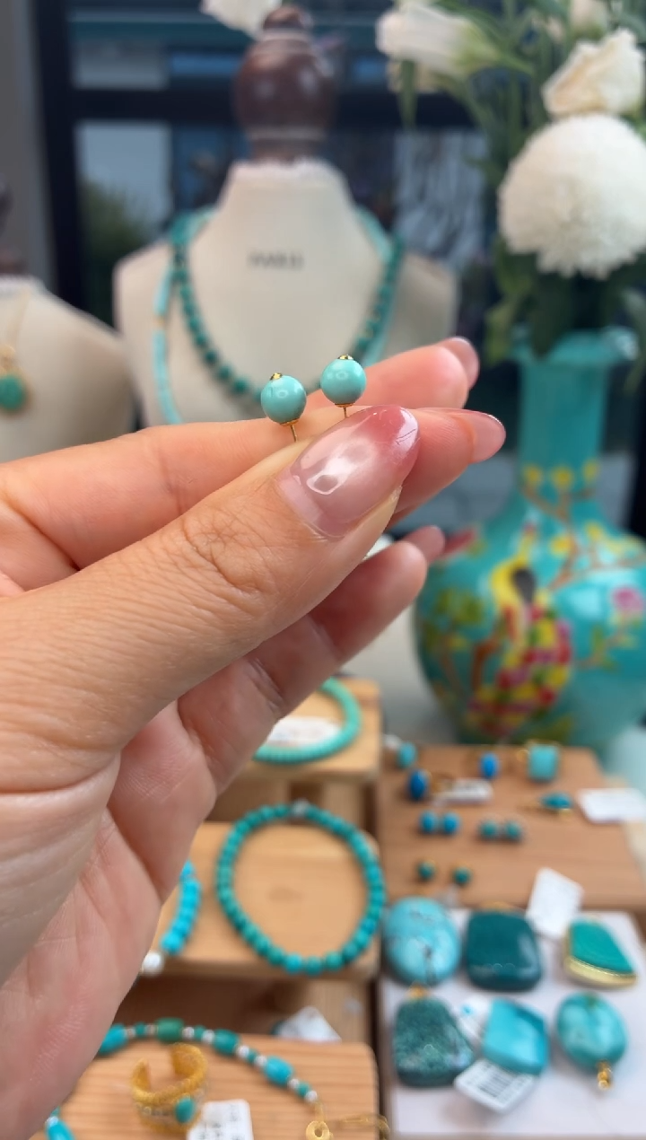 18K金镶嵌绿松石耳饰1