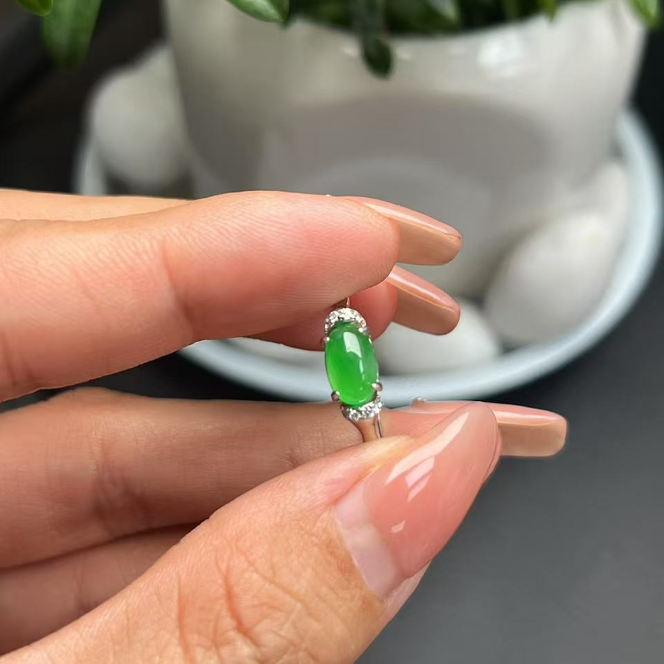 缅甸翡翠A货银镶