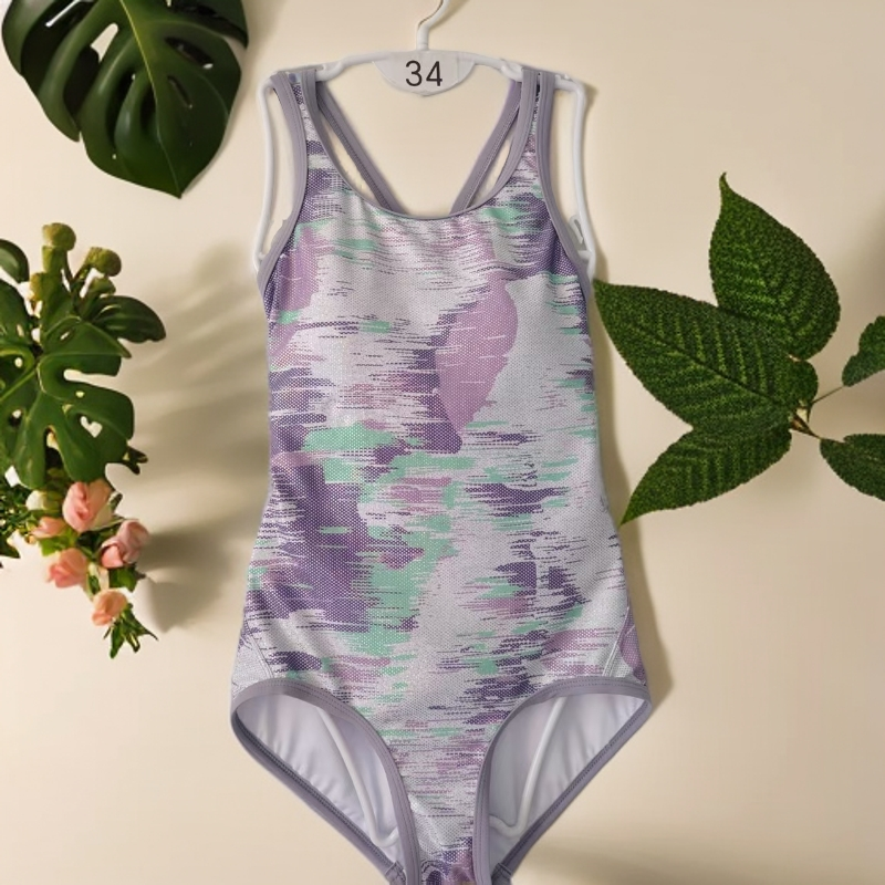 女士专业竞速低叉三角连体游泳衣固定胸垫遮肉显瘦时尚紧身S815