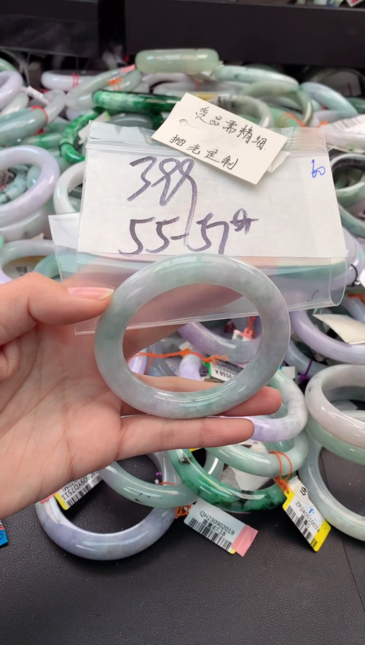 【闪购商品】定制翡翠未镶嵌毛货需精细抛光+多人