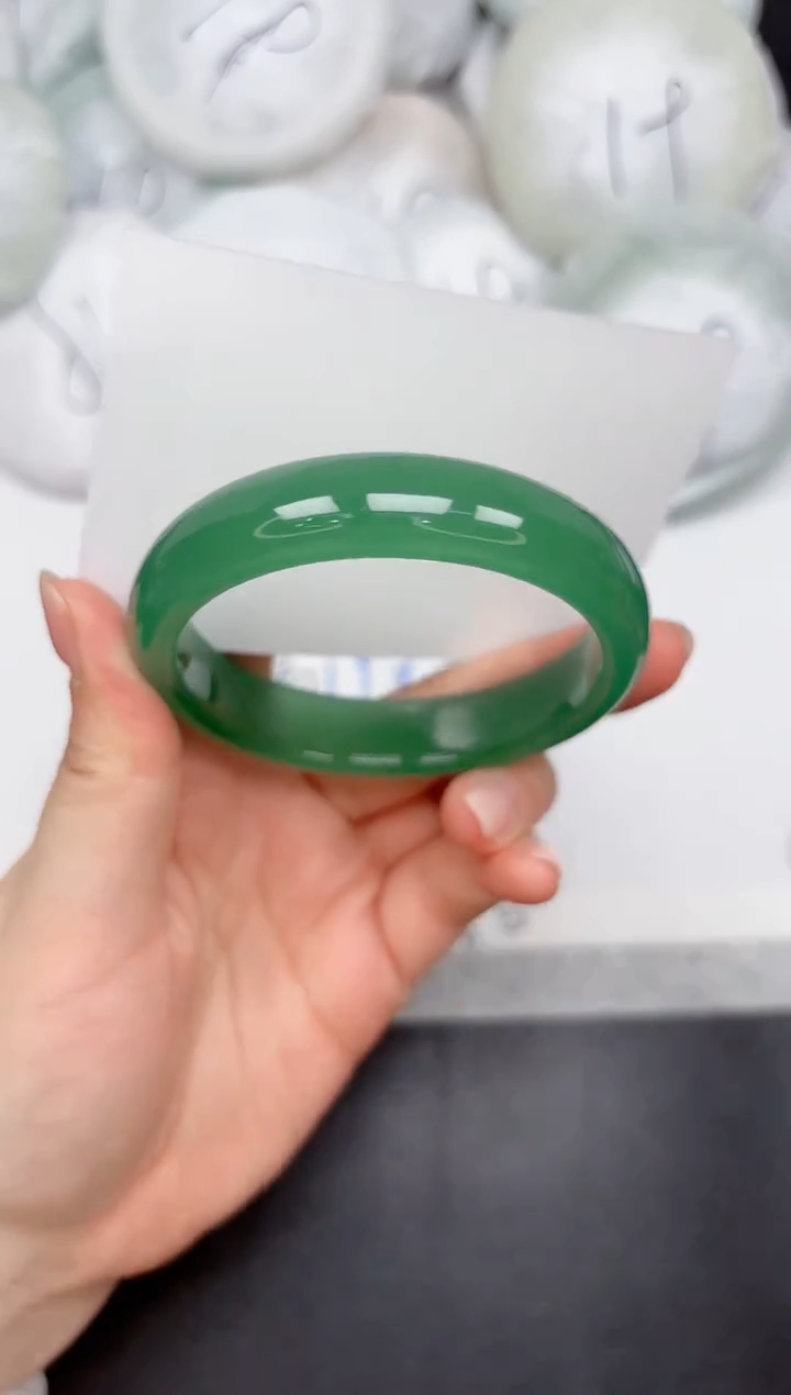 未镶嵌手镯石英质玉110/55.2