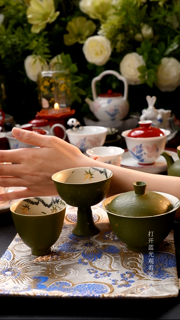 红红火火恍恍惚惚