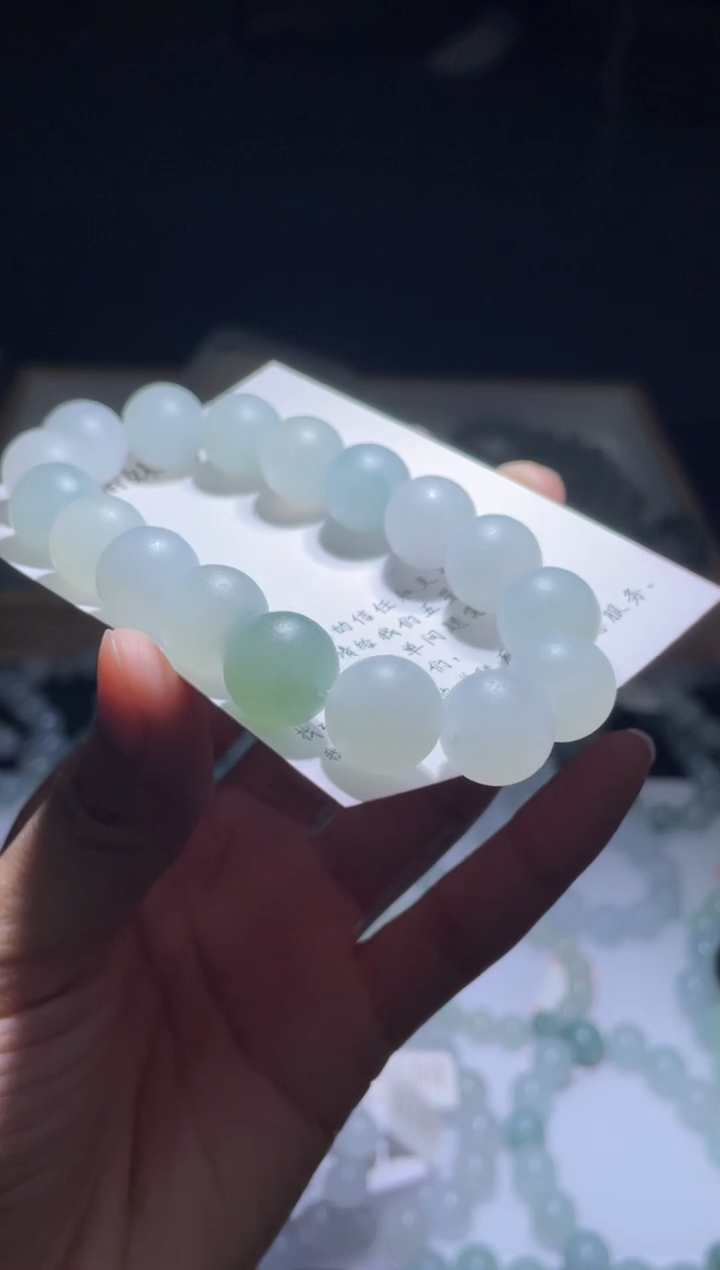 未镶嵌定制翡翠翡翠手串