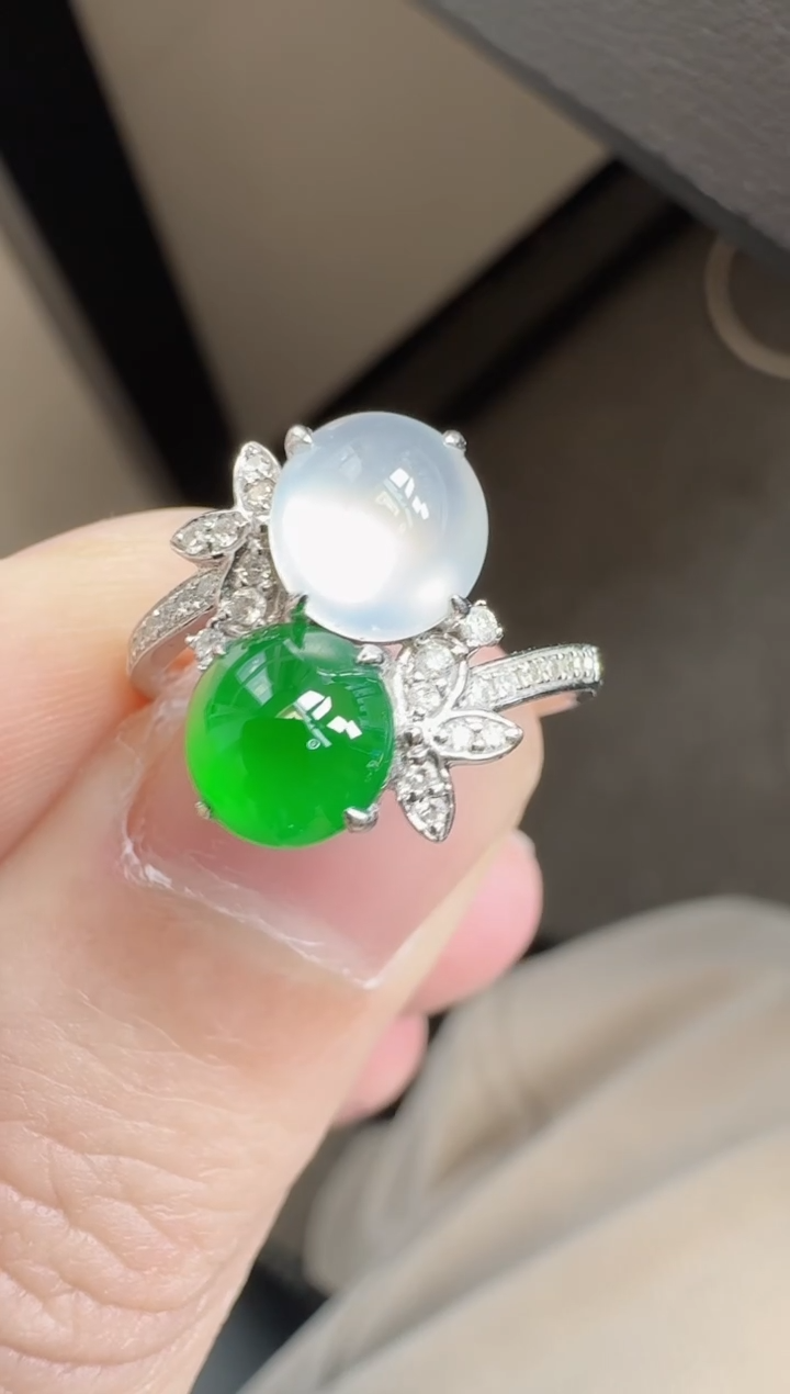 18K金镶嵌戒指翡翠寄售回流，不退不换