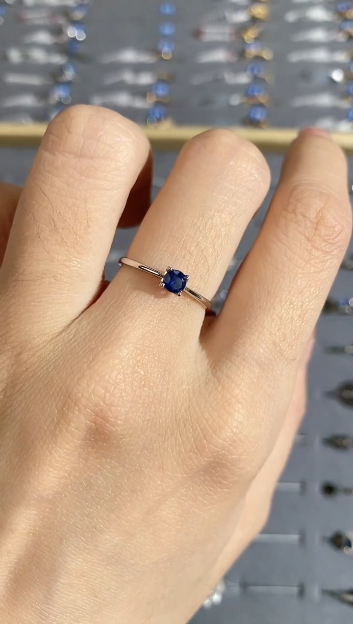 【闪购商品】蓝宝石戒指18K金镶嵌戒指
