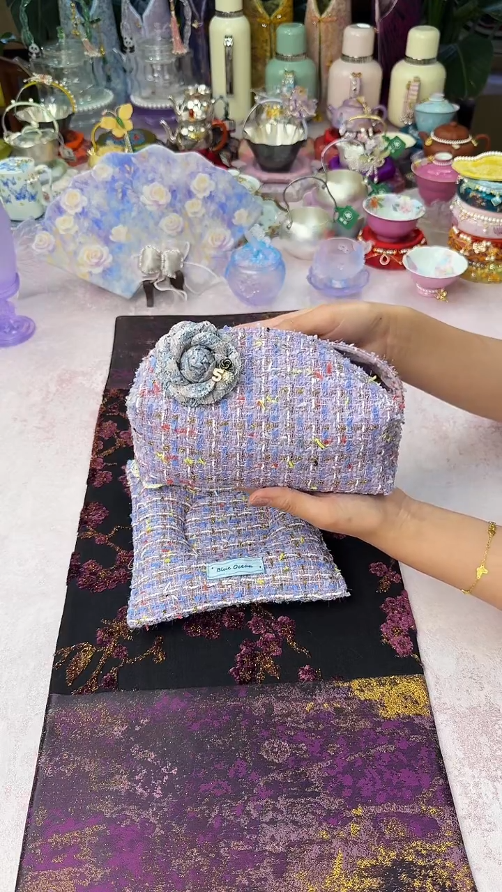 33小香风纸巾盒  