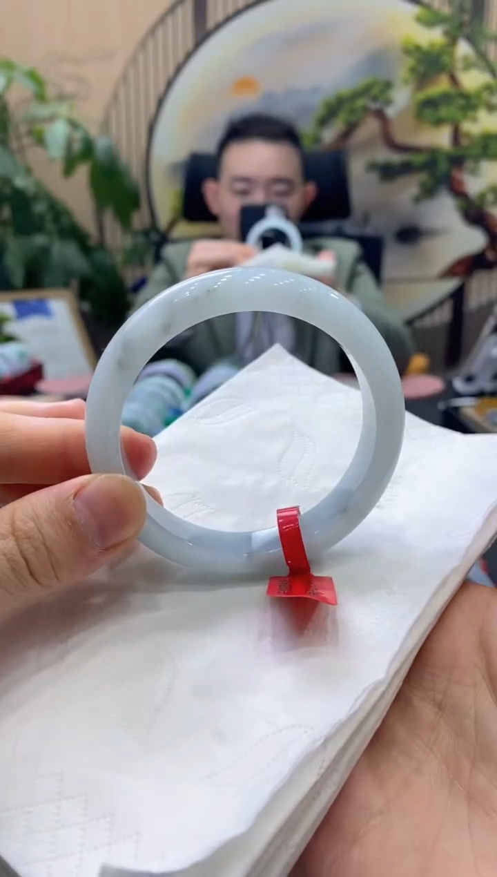 【闪购商品】翡翠手镯未镶嵌0000015835