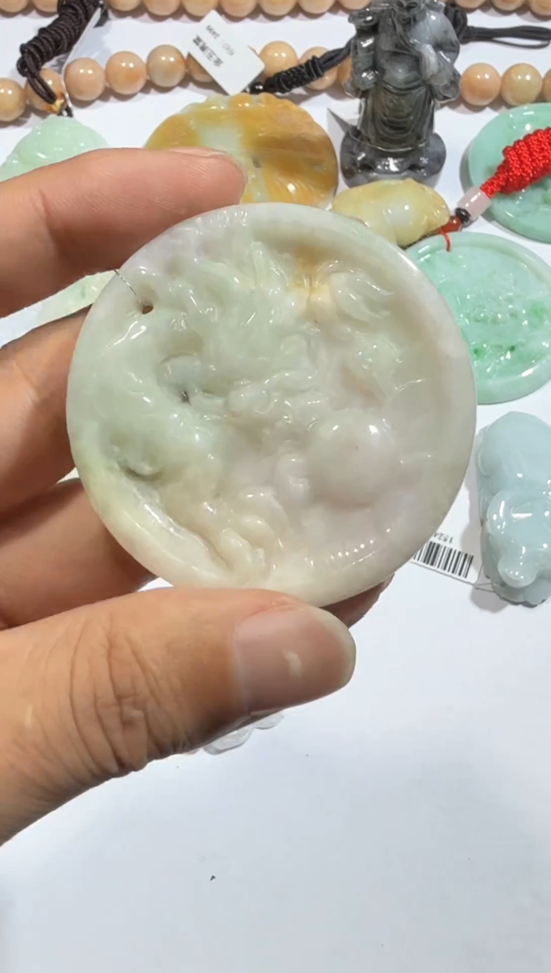 【闪购商品】翡翠颈饰未镶嵌00015340