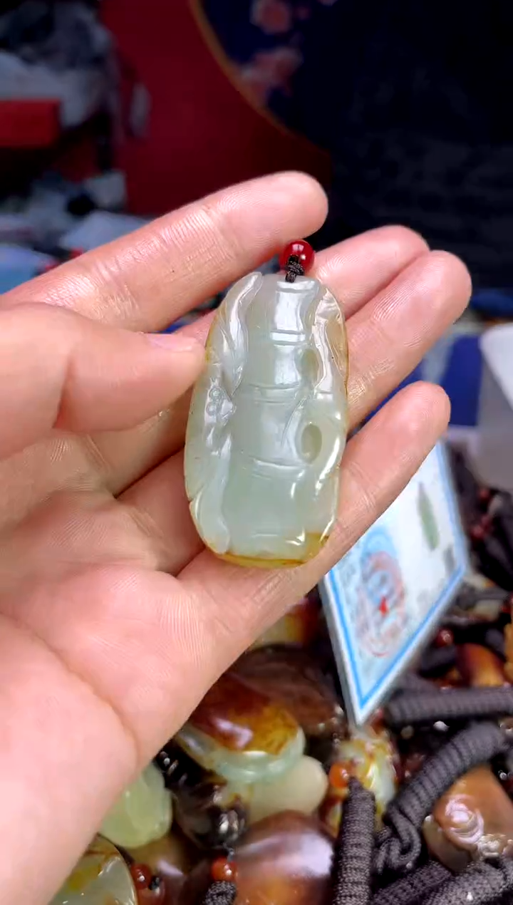 【闪购商品】和田玉颈饰未镶嵌1