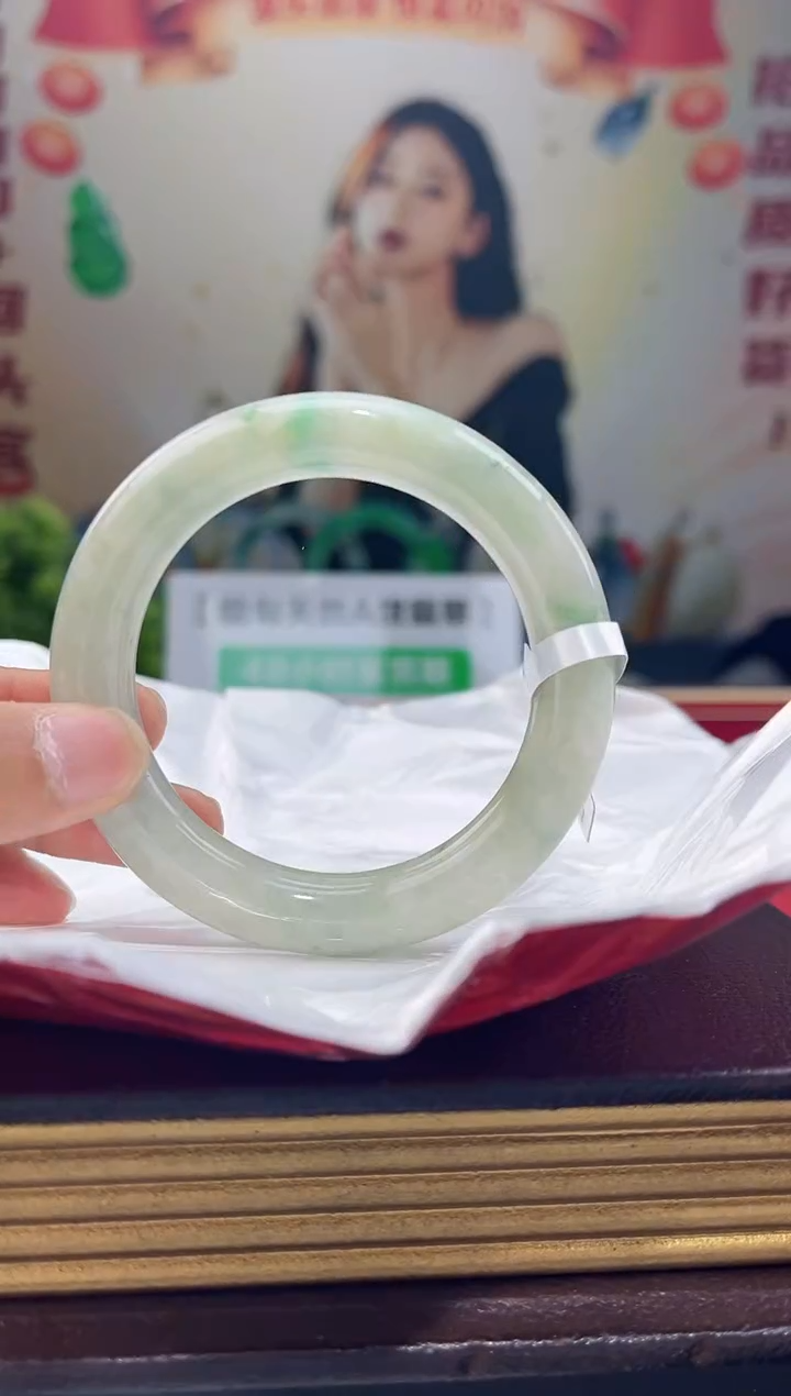 【闪购商品】翡翠手镯未镶嵌手镯21